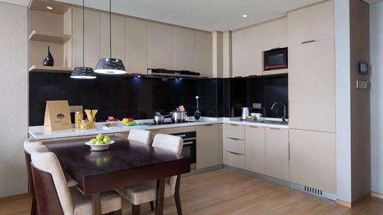 One Bedroom Luxury with Terrace - Kitchen and Dining Area